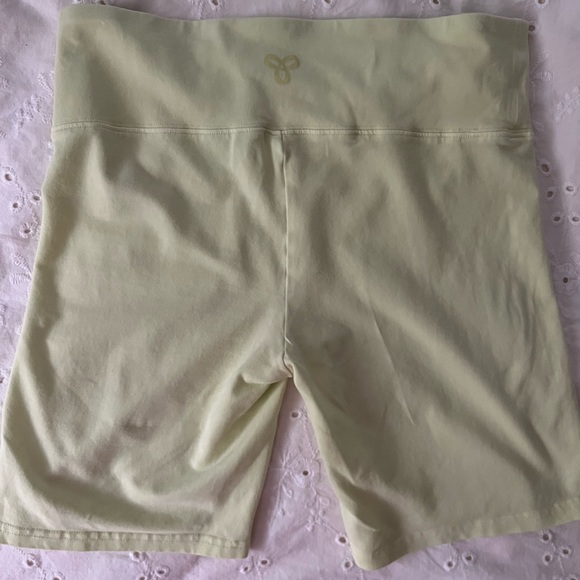 Tna Chill Atmosphere Hi-Rise 5" Short - Picture 2 of 4